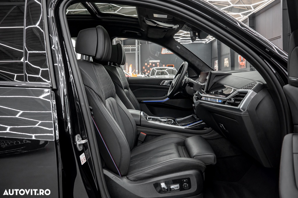 BMW X7 M60i xDrive AT MHEV - 11