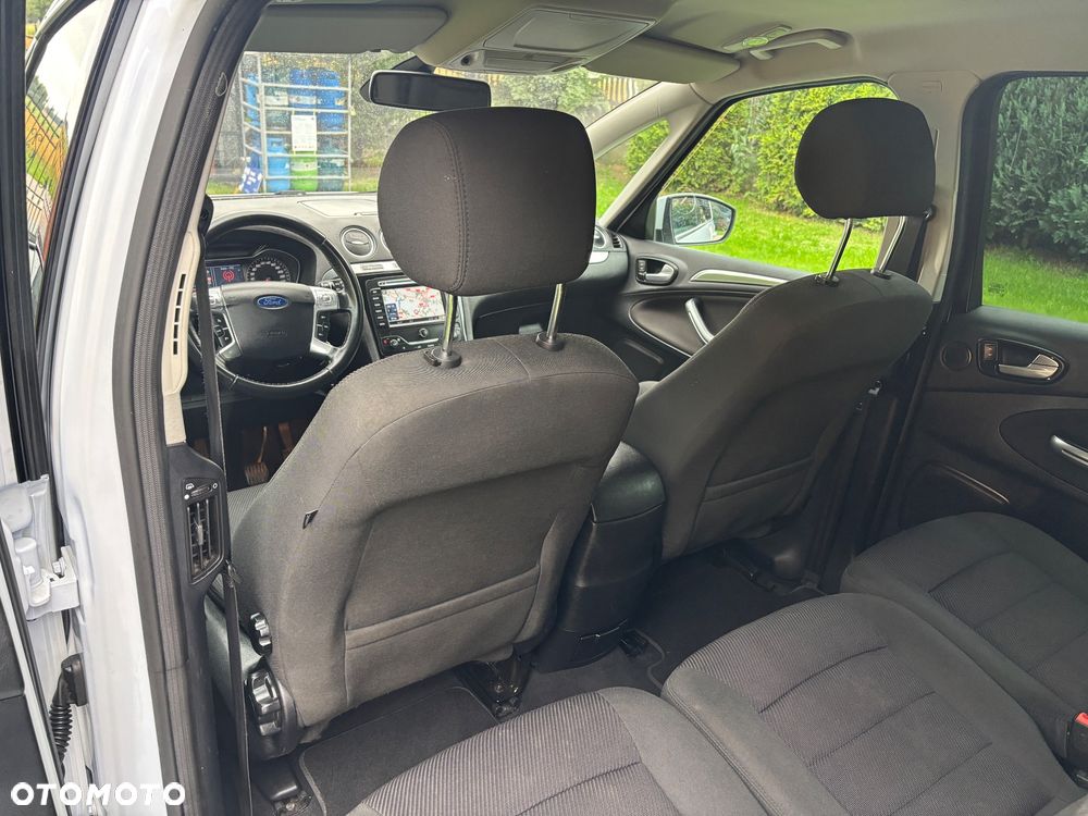 Ford S-Max 2.0 TDCi DPF Titanium X - 31
