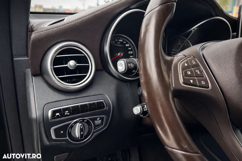 Mercedes-Benz GLC - 11