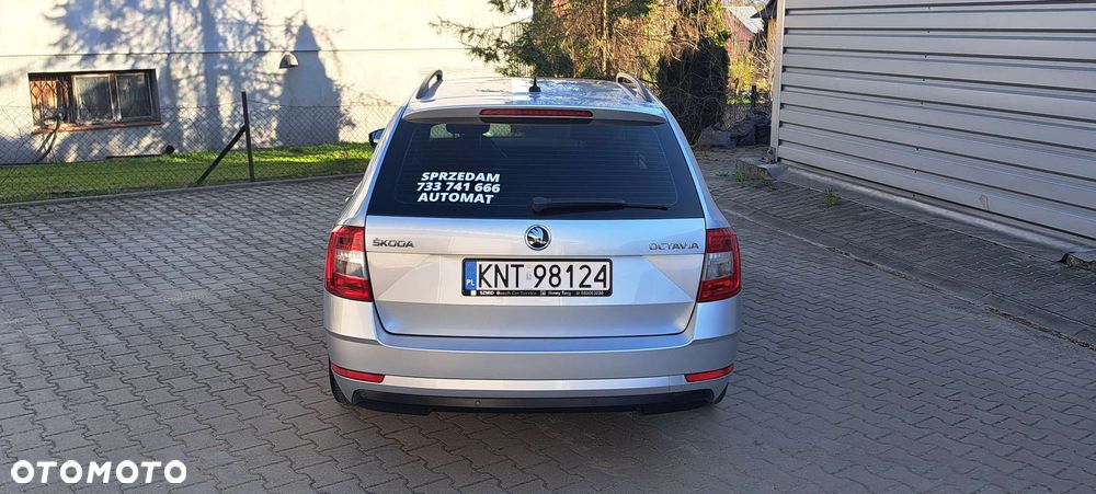 Skoda Octavia 1.4 TSI Ambition DSG - 6