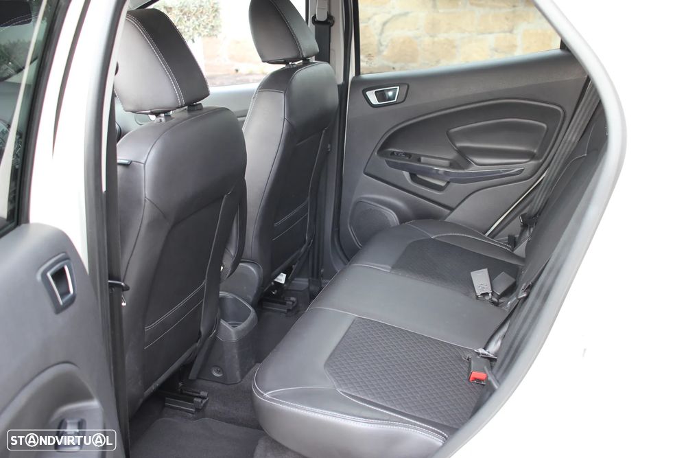 Ford EcoSport 1.0 EcoBoost Titanium - 21