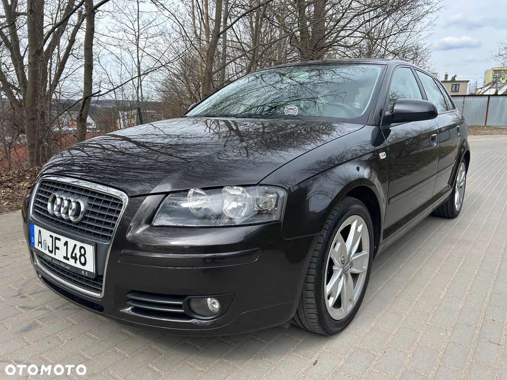 Audi A3 Sportback 1.6 Ambiente - 2