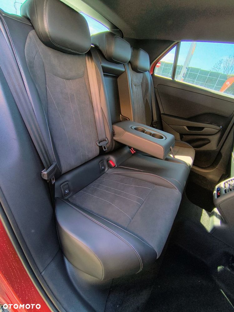Volkswagen T-Roc 1.5 eTSI Style DSG - 31