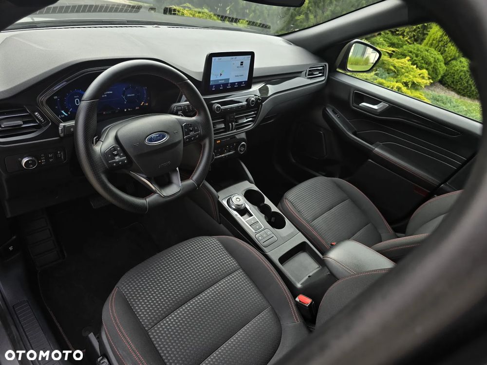 Ford Kuga 2.0 TDCi 4x4 ST-Line - 16