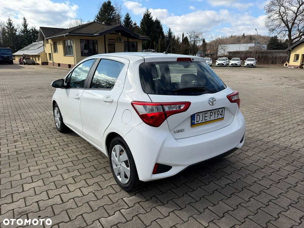 Toyota Yaris 1.0 Active - 5