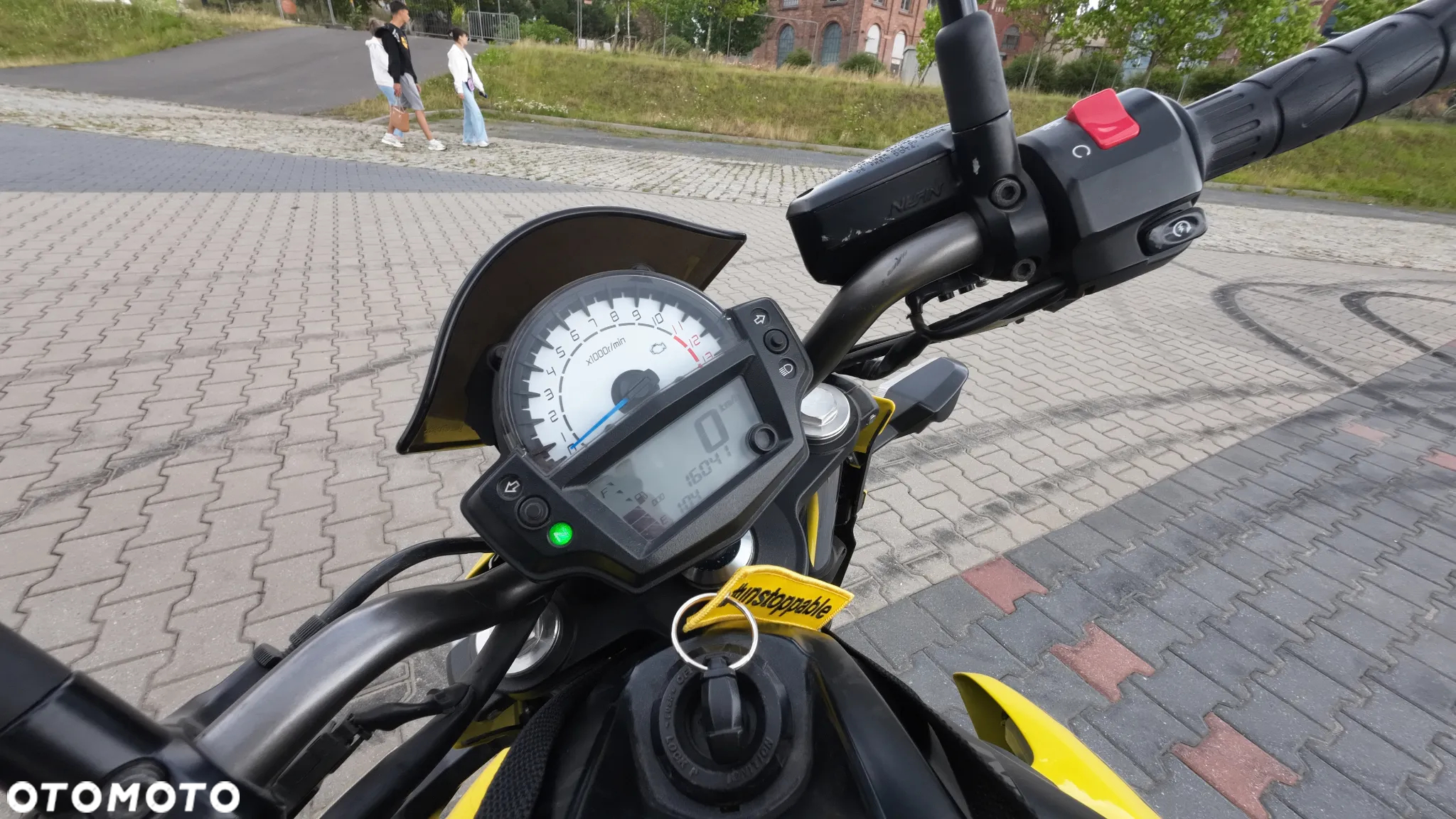 Kawasaki ER - 2