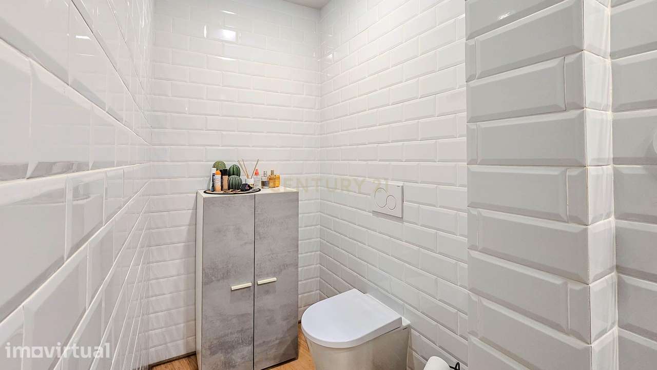 Apartamento T1 + 1 totalmente renovado a 50 metros da Praia, Póvoa de - Grande imagem: 5/19