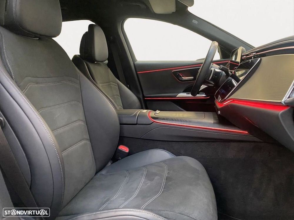 Mercedes-Benz E 300 - 13