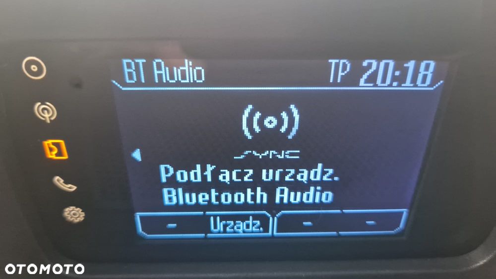 Ford Tourneo Custom - 25