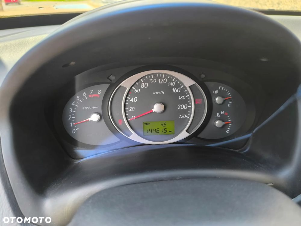 Hyundai Tucson 2.0 2WD GLS - 12