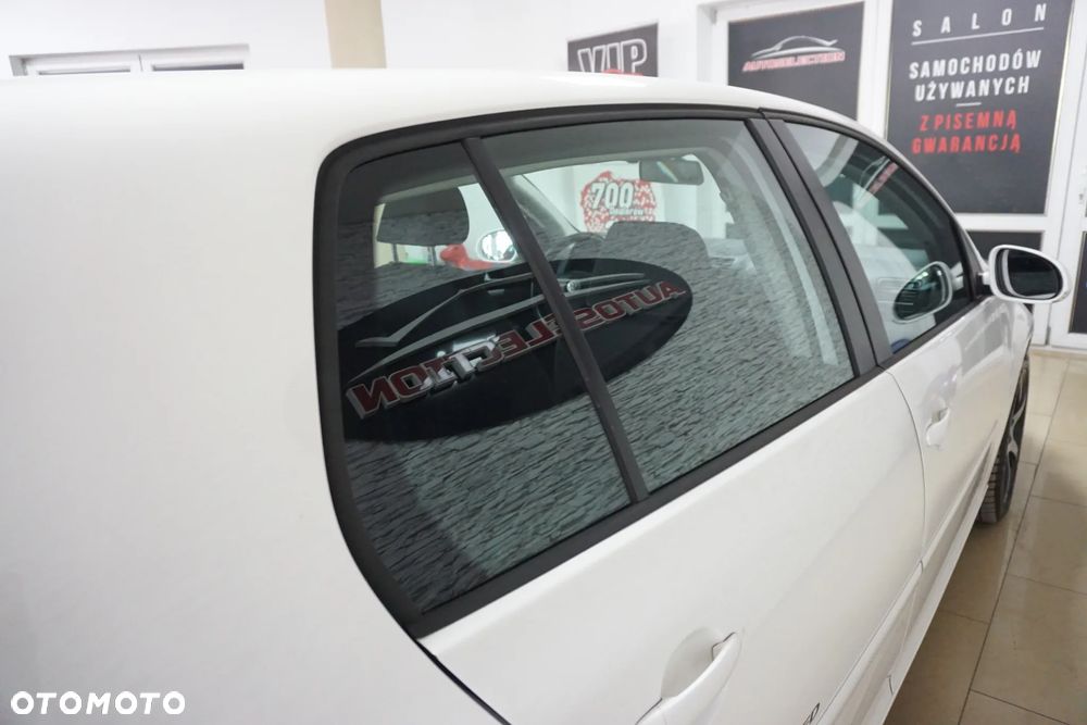 Volkswagen Golf 1.6 United - 23