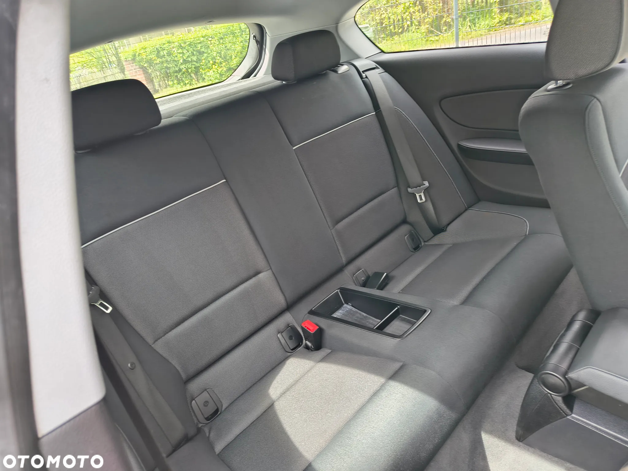BMW Seria 1 118d DPF - 22