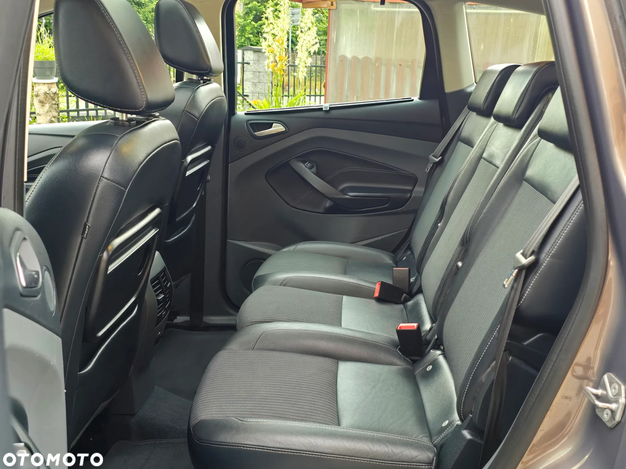 Ford C-MAX 2.0 TDCi Titanium - 22