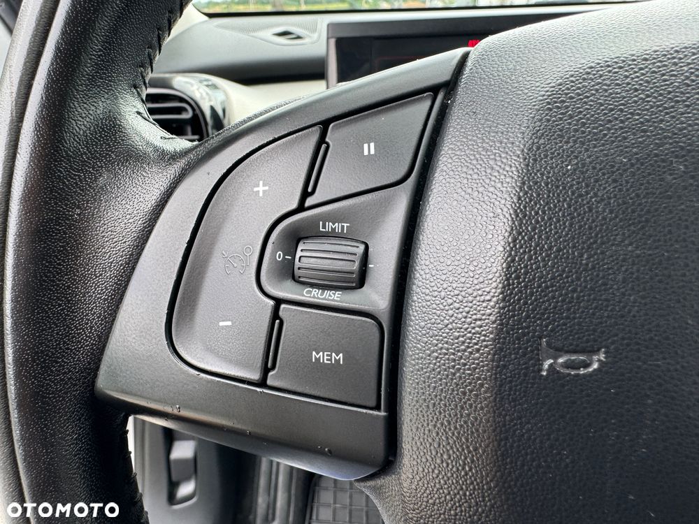 Citroën C4 Cactus 1.2 PureTech Feel - 27