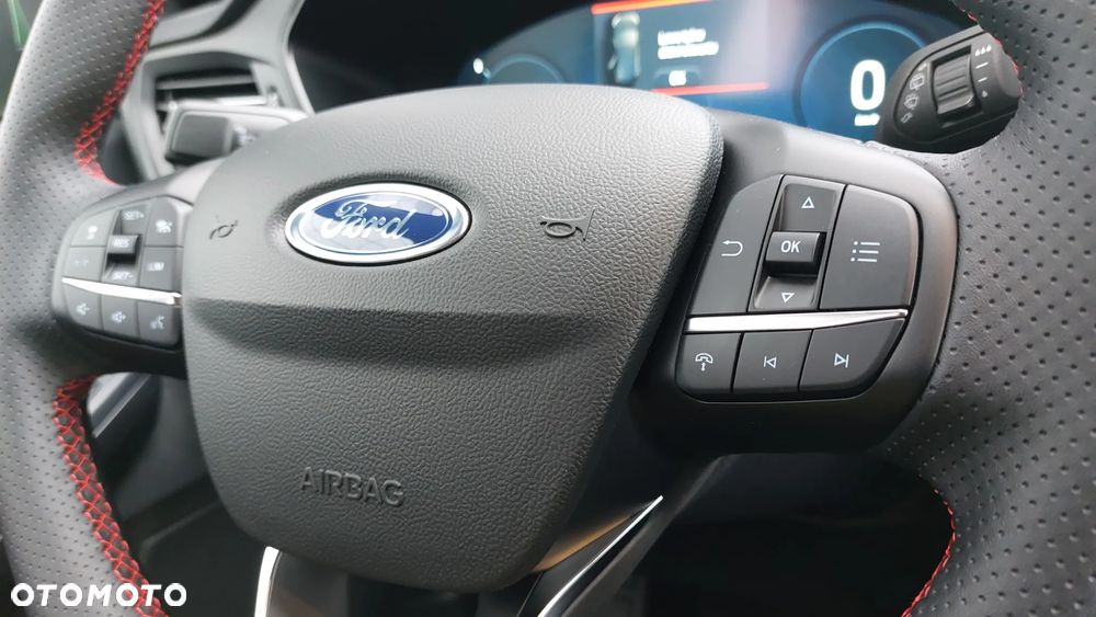 Ford Kuga 2.5 FHEV FWD ST-Line X - 28