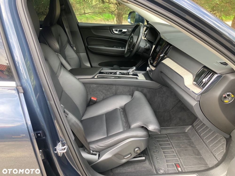 Volvo XC 60 B4 D Inscription - 7
