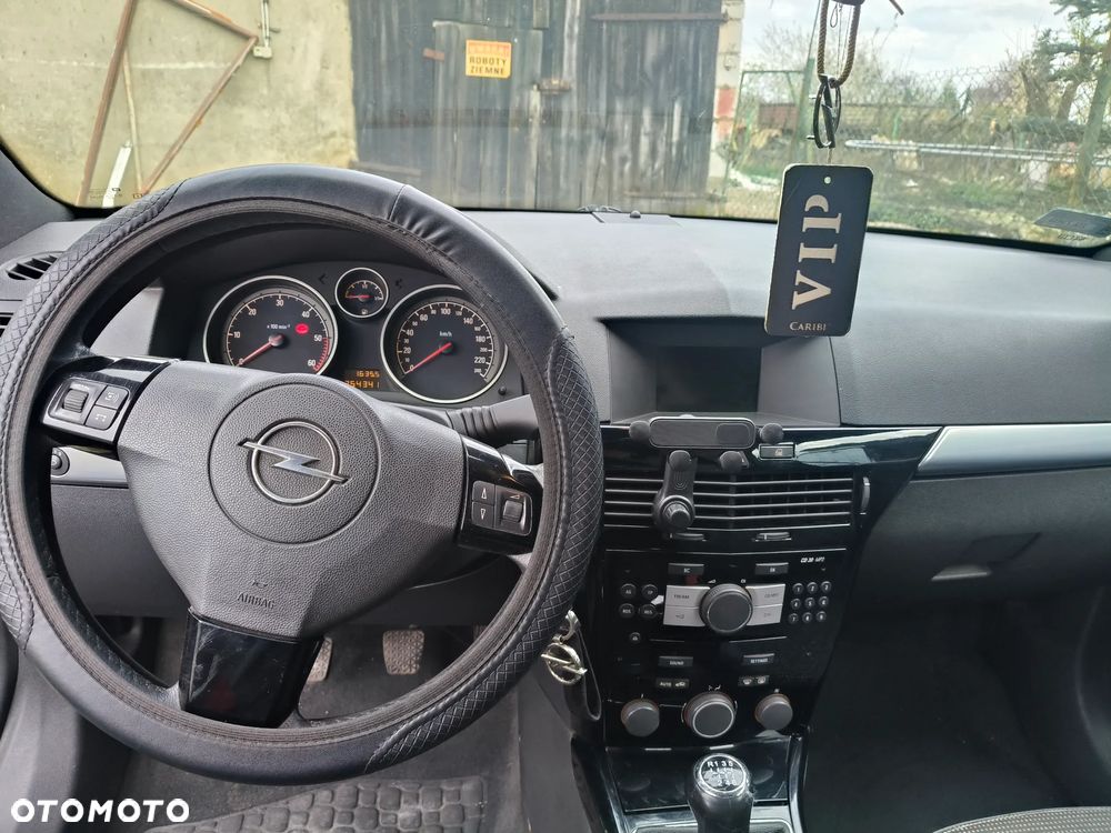 Opel Astra 1.7 CDTI Edition - 8