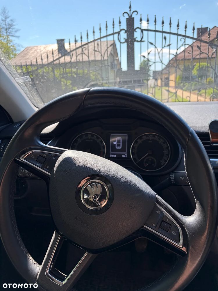 Skoda Octavia 1.6 TDI SCR Ambition - 8