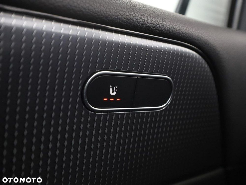 Mercedes-Benz Klasa B 250 7G-DCT Progressive - 35