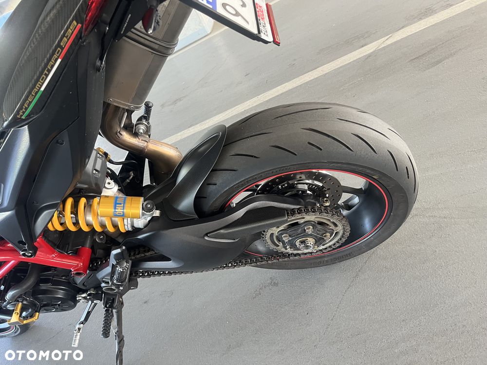 Ducati Hypermotard - 14