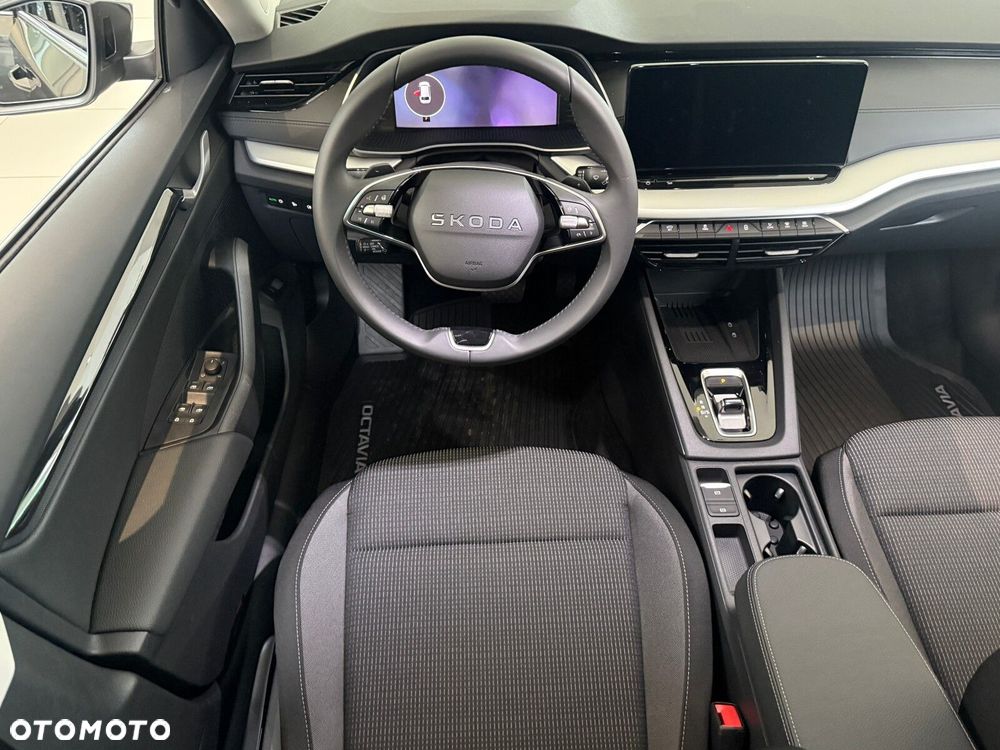 Skoda Octavia - 10