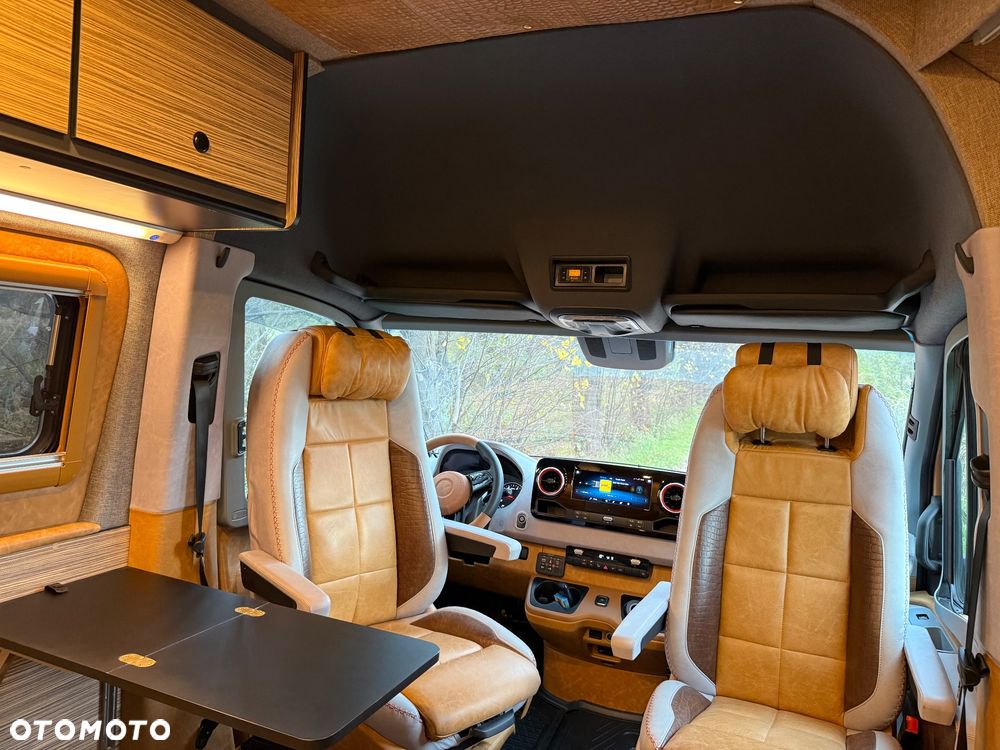 Mercedes-Benz Sprinter - 17