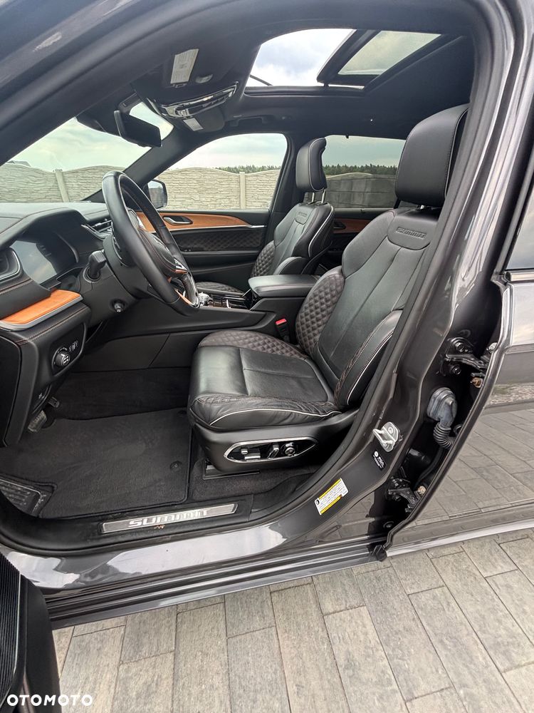 Jeep Grand Cherokee 5.7 V8 HEMI 4WD Automatik Summit - 11
