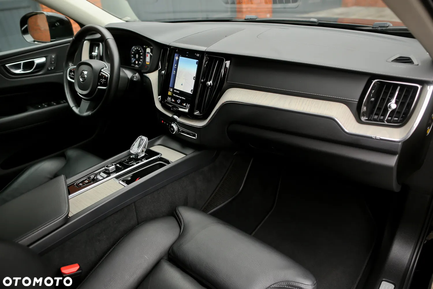Volvo XC 60 B5 D AWD Geartronic Inscription - 28