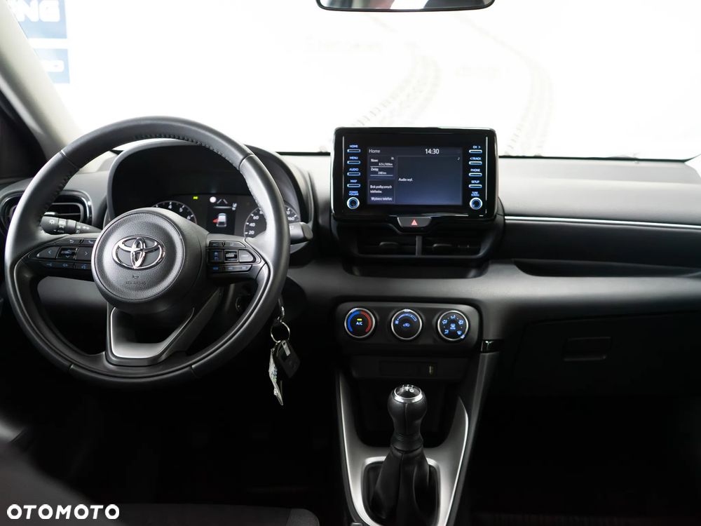 Toyota Yaris 1.0 Comfort - 25