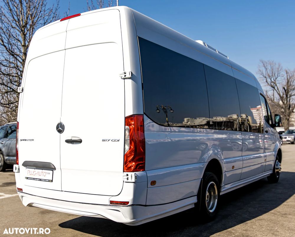 Mercedes-Benz Sprinter - 10