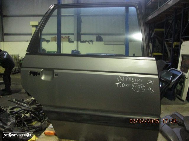 Porta REF475 VW PASSAT SW 1993 5P CINZA TD - 1