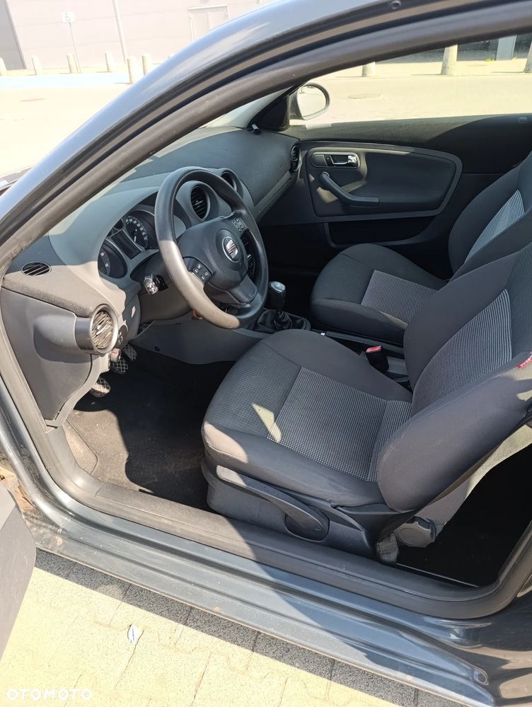 Seat Ibiza 1.4 TDI DPF Comfort Edition - 4