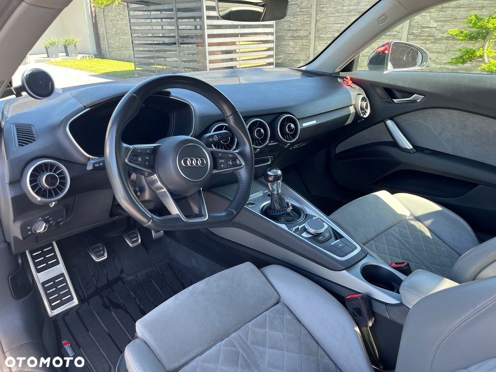 Audi TT Coupé 1.8 TFSI - 11