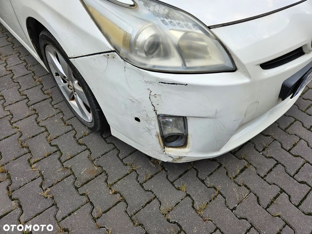 Toyota Prius 1.8 Hybrid Premium - 14