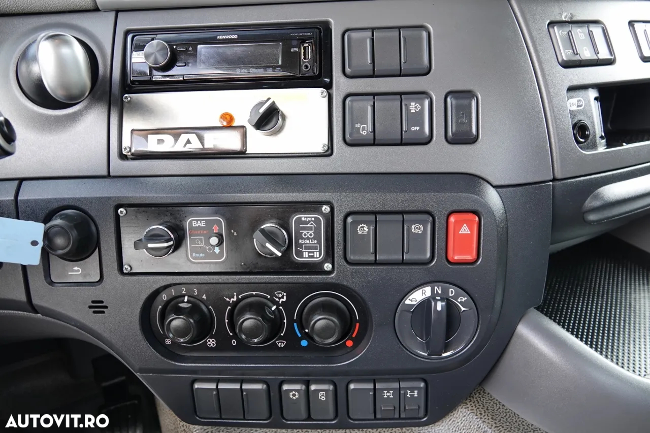 DAF CF 460 / 6x4 / BASCULANTE / HYDROBOARD / HYDROCLAP / EURO 6 / AN 2016 / PNEURI 100% / - 33