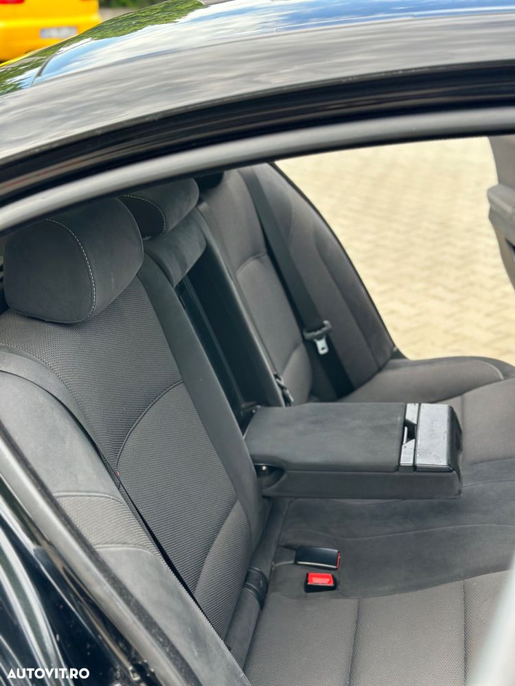 BMW Seria 5 530d - 12