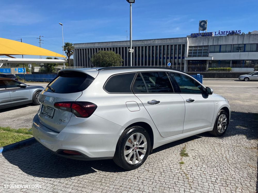 Fiat Tipo Station Wagon 1.3 M-Jet Lounge - 12