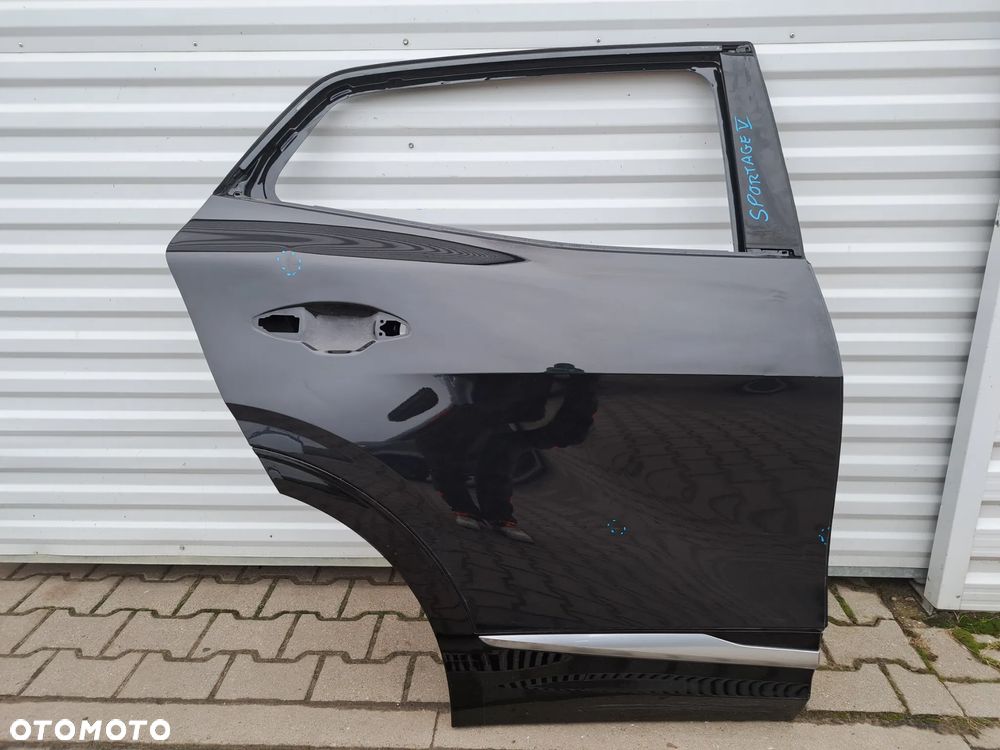 Drzwi tylne Tył prawe KIA Sportage V 21-