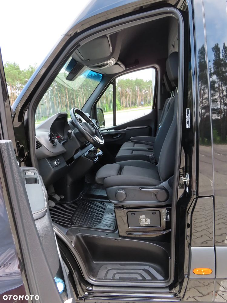 Mercedes-Benz Sprinter 319 CDI 190 KM Ekstra Długi Wysoki Dach LONG MAXI + 4800 mm Furgon Blaszak Rozstaw Osi 4325 mm Ładowność 881 Kg HAK 2800 Kg Stan Jak Nowy GOTOWY I DOSTEPNY POLECAM - 31