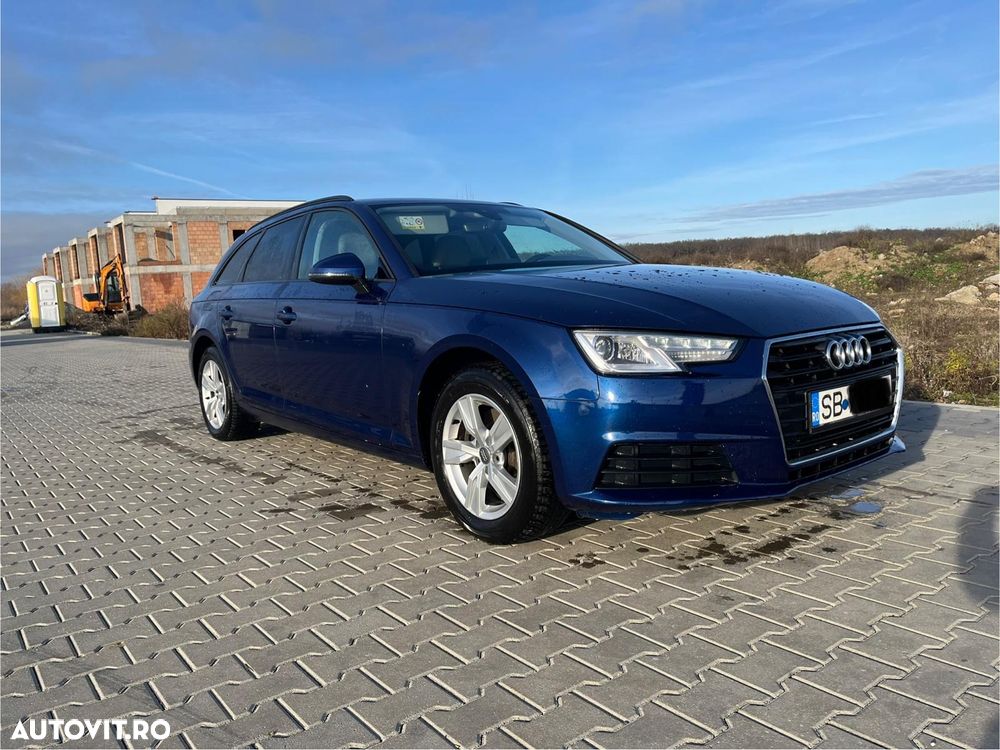 Audi A4 Avant 2.0 TDI Design - 3