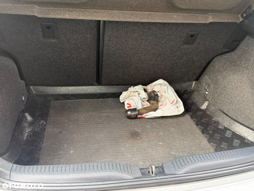 Toyota Auris 1.33 VVT-i Life - 21