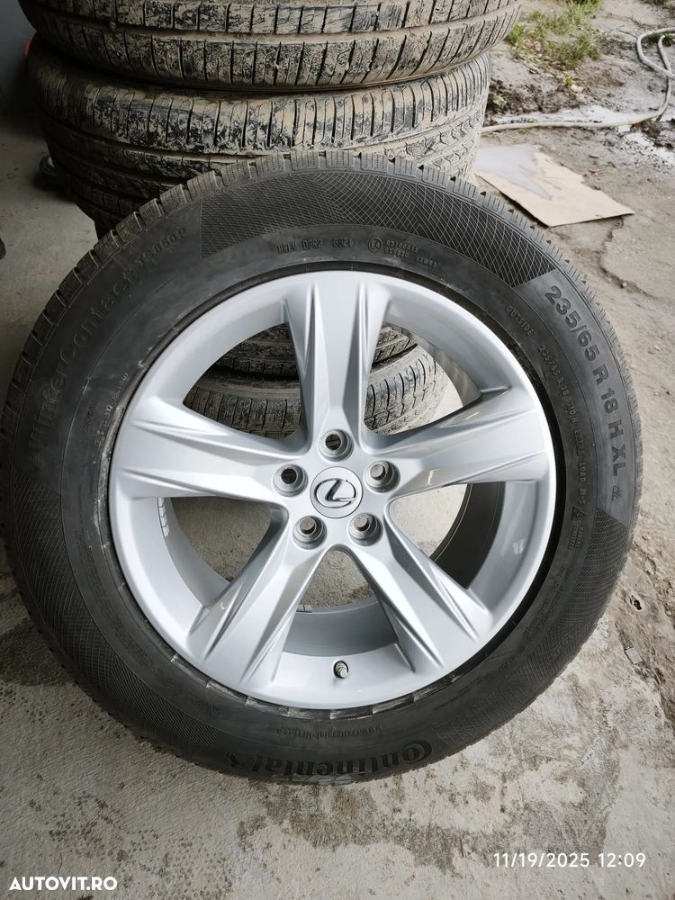 Lexus Seria RX - 18