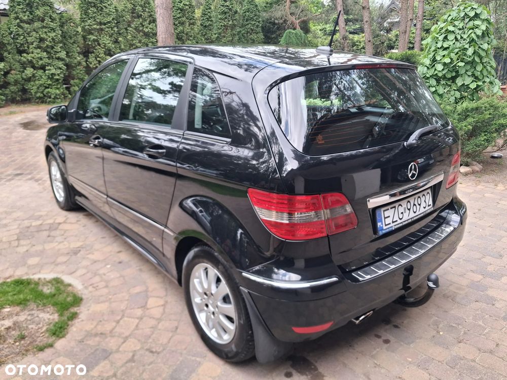 Mercedes-Benz Klasa B 180 BlueEFFICIENCY SPORT EDITION - 3