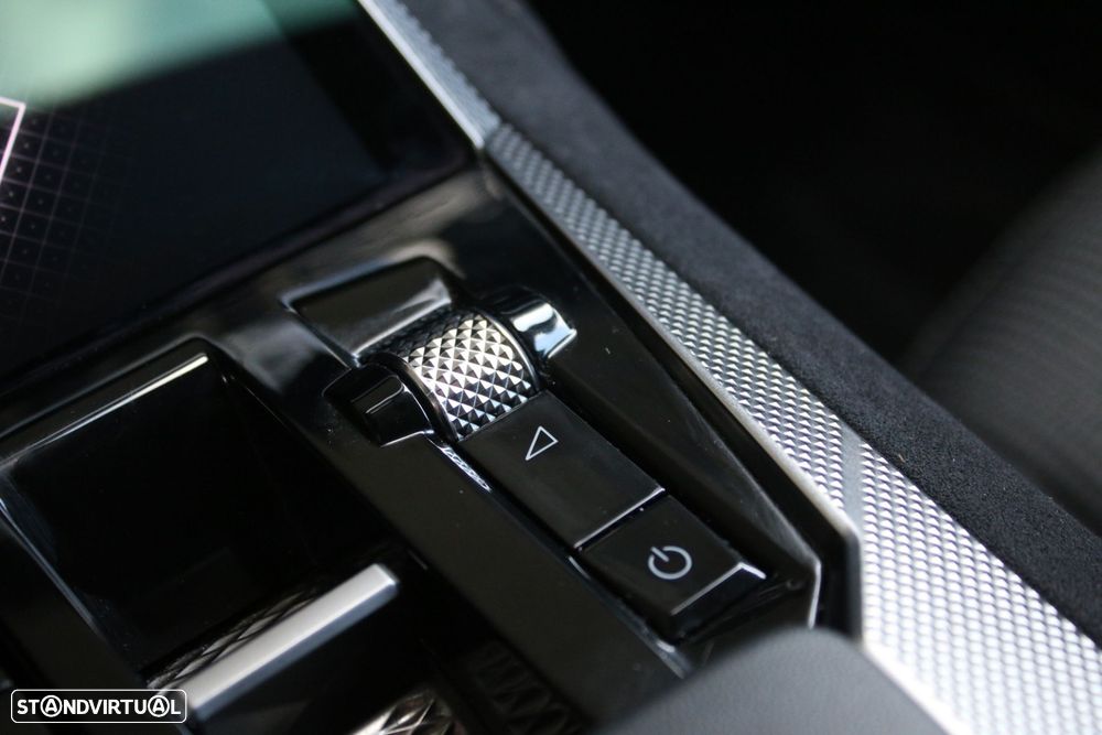 DS DS4 1.2 PureTech Performance Line EAT8 - 28