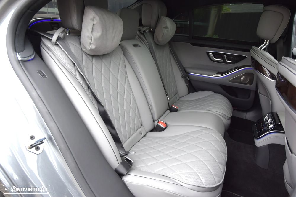 Mercedes-Benz S 500 4Matic - 12