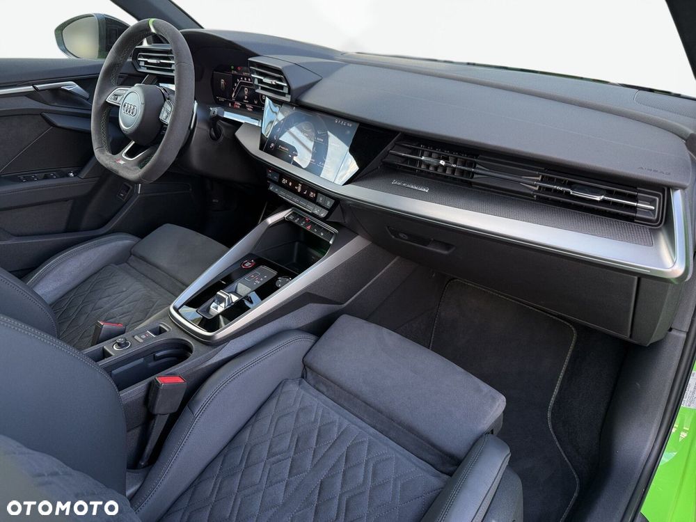 Audi RS3 Sportback TFSI Quattro S tronic - 15