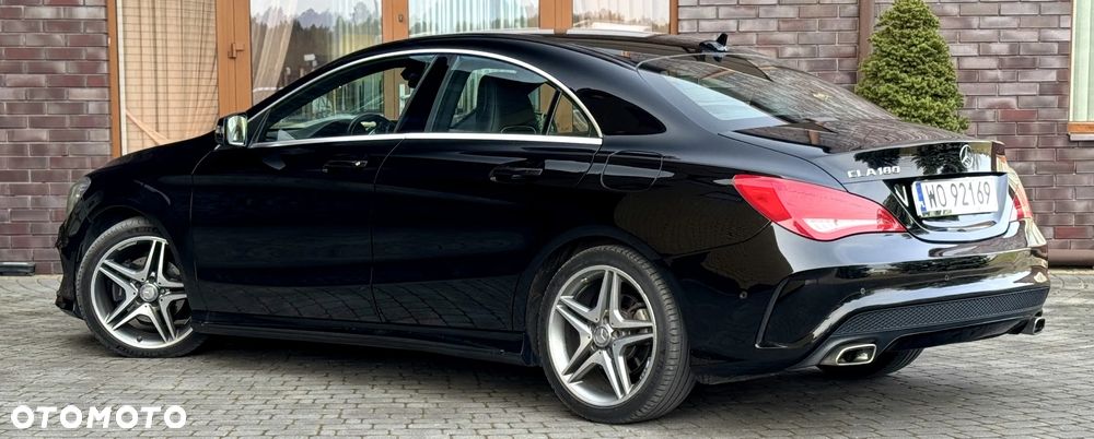 Mercedes-Benz CLA 180 7G-DCT AMG Line - 20