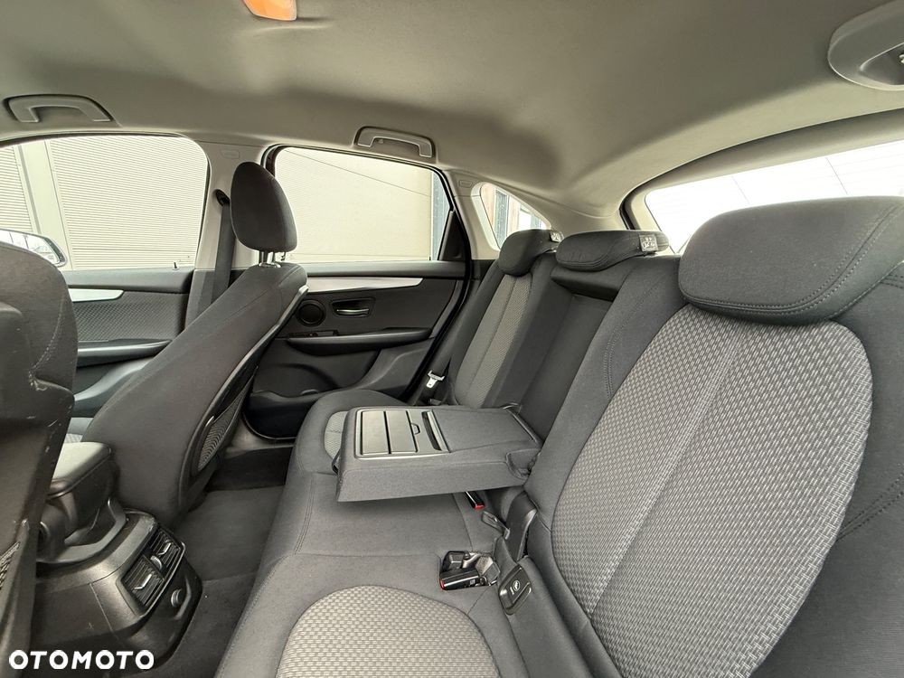 BMW Seria 2 216i Advantage - 21