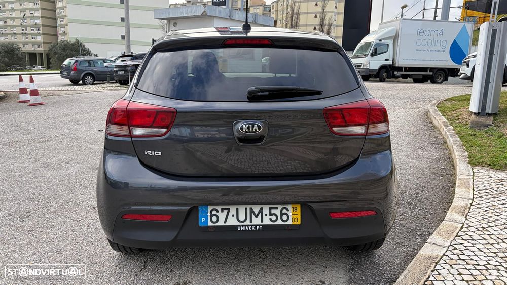 Kia Rio 1.2 CVVT Urban - 4