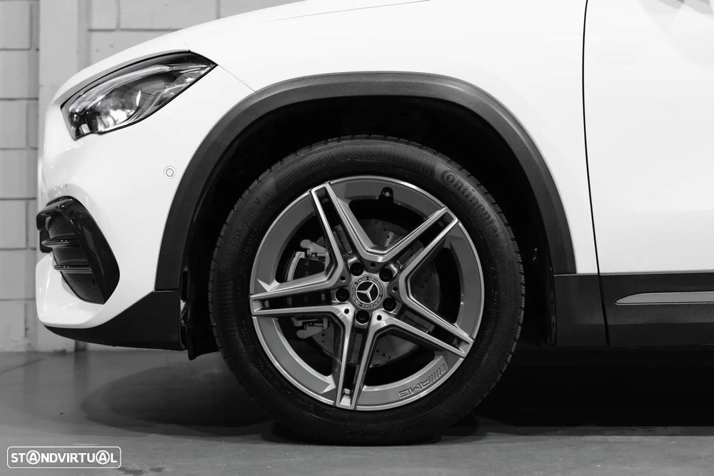 Mercedes-Benz GLA 250 e 8G-DCT AMG Line - 32